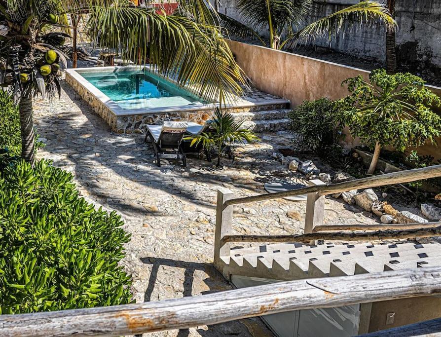 Oceanfront Casita Coral Lägenhet Chelem Exteriör bild